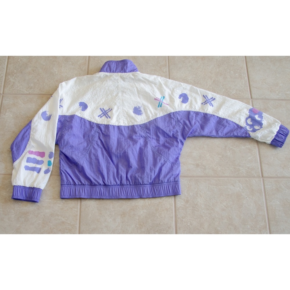 Vintage 80's lavender and white nylon windbreaker
